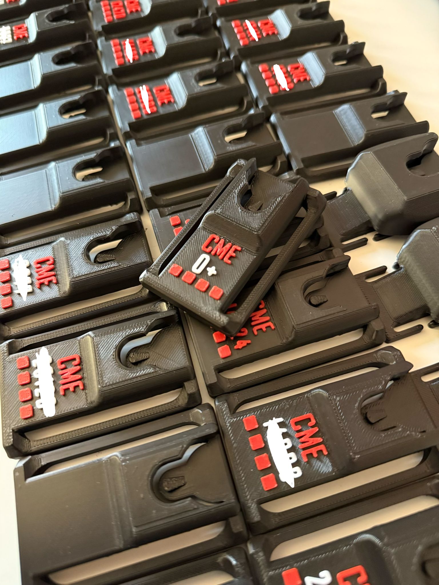 PORTAEMISORA PERSONALIZADO - Imagen 2